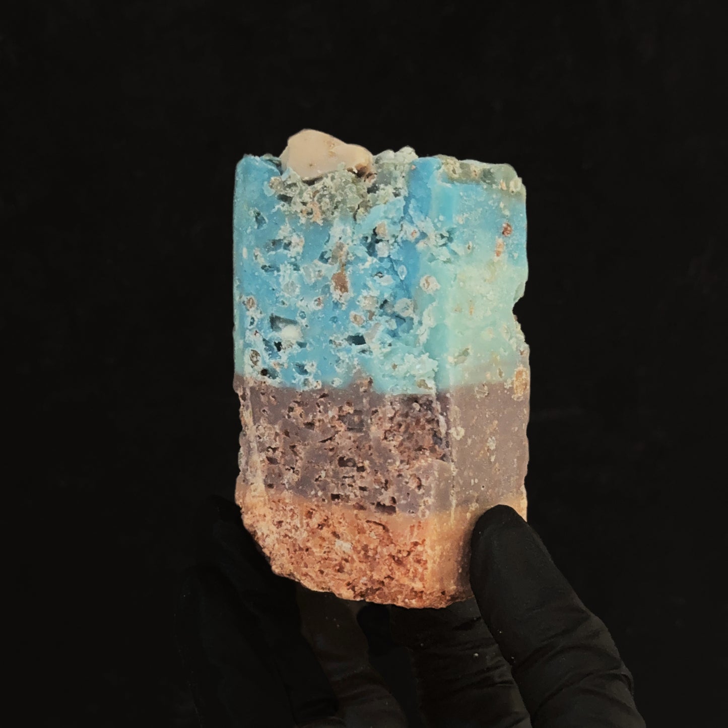 Lagoon Spa Salt Bar | Salt Soap | Dead Sea | Himalayan Salt | Mineral Enriched | Detox | 4 oz.
